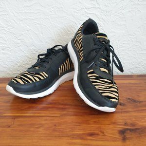 Vionic Tiger Stripe Remi Tiger Black Tan Lace Up Sneaker Tennis Shoe Women SZ 9